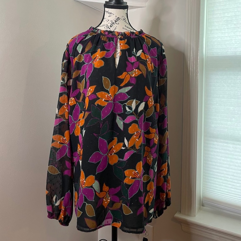 NWT Calvin Klien Floral 2X Button Blouse MSRP $100 Fall Colors Long Sleeve